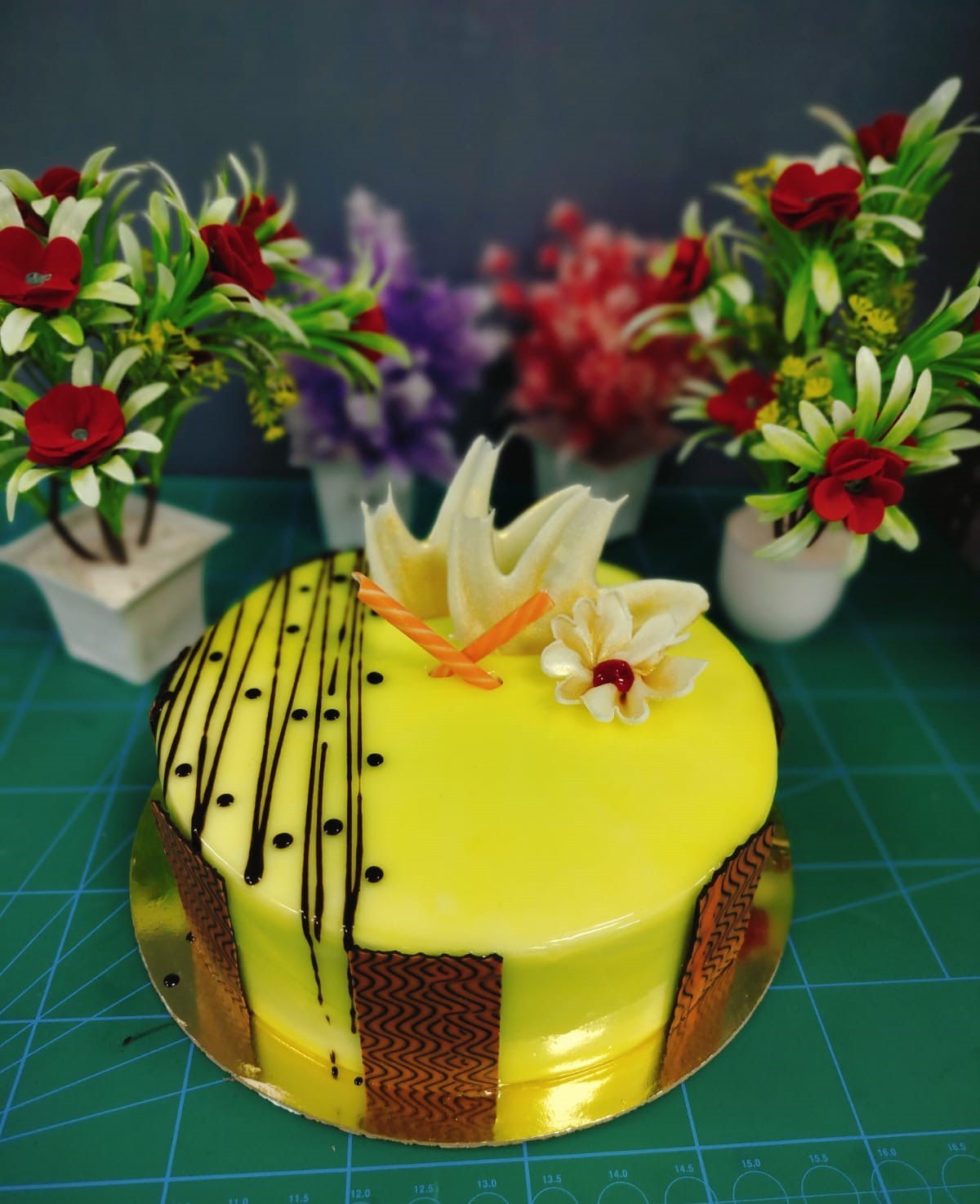 LEMON CURD SPARKLE CAKE 1/2KG