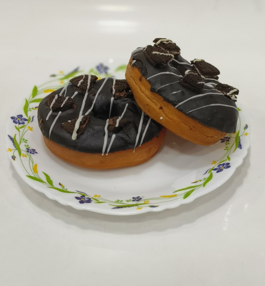 OREO CHOCOLATE DONUT